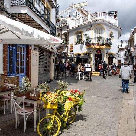 Estudio Jimena Calahonda En El Centro De Nerja Exterior foto