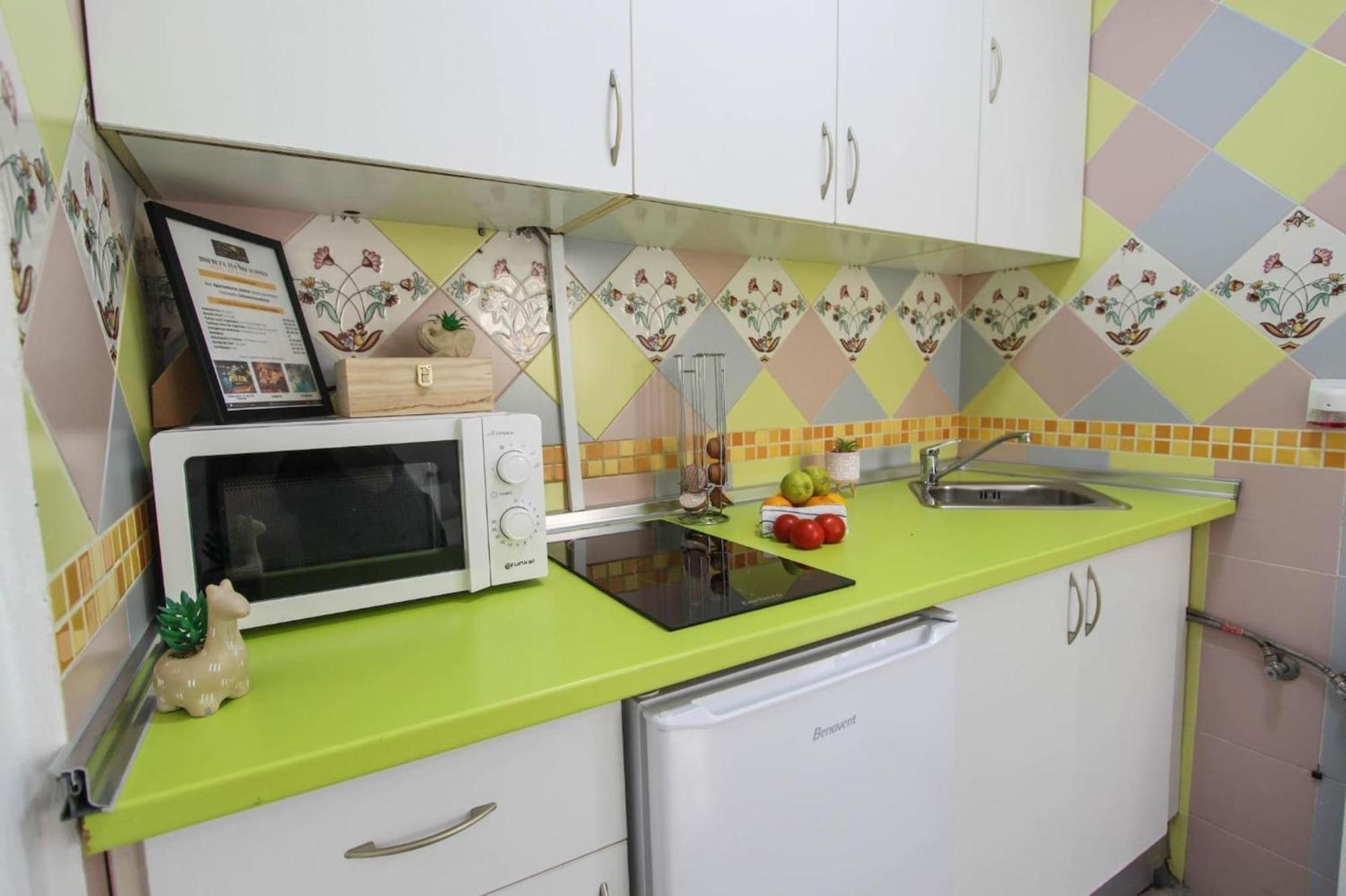 Estudio Jimena Calahonda En El Centro De Nerja Exterior foto